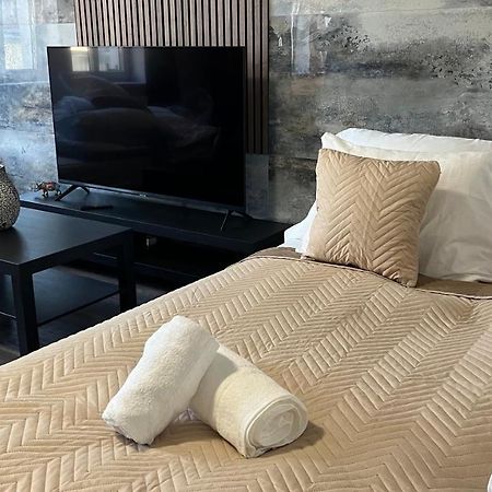 ליברץ Downtown Boutique Apartments מראה חיצוני תמונה